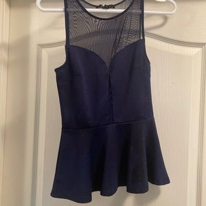 Fancy tank with mesh